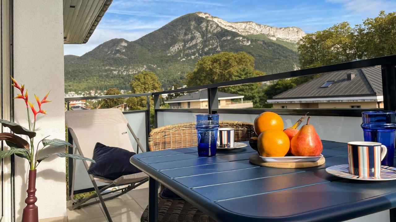 Homey Montaigne - New - A 1 Min A Pied Du Lac D'Annecy - 2 Balcons Prives - Appartement Avec 2 Chambres - Stationnement Gratuit Toute L'Annee Sauf En Ete - Juin A Aout Zewnętrze zdjęcie